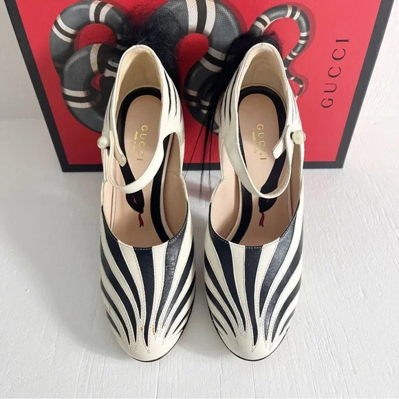 Gucci Runway Lesley Zebra Stripe Mary Jane Pumps Size 6.5 Two Tone Black Ivory
